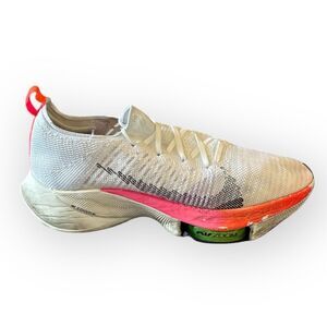 Nike Air Zoom Tempo NEXT%‎ Flyknit Rawdacious Men’s Size 10 DJ5431-100